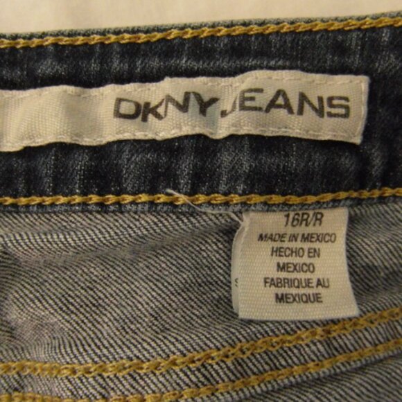 WOMENs sz16 DKNY REGULAR ZIPPER FLY BUTTON COTTON DENIM CLASSIC JEANS IG 932 - Picture 10 of 12